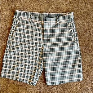 Lululemon Men’s Chino-Gray Pink Black Plaid 10” Size 40